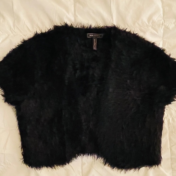 New/ never worn  BCBG black faux fur bolero size M - Picture 1 of 4